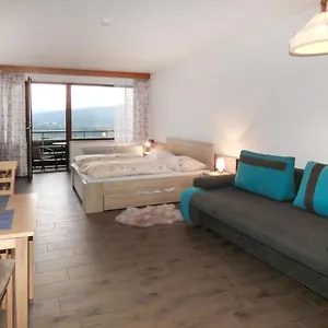  Apartment Hochstein